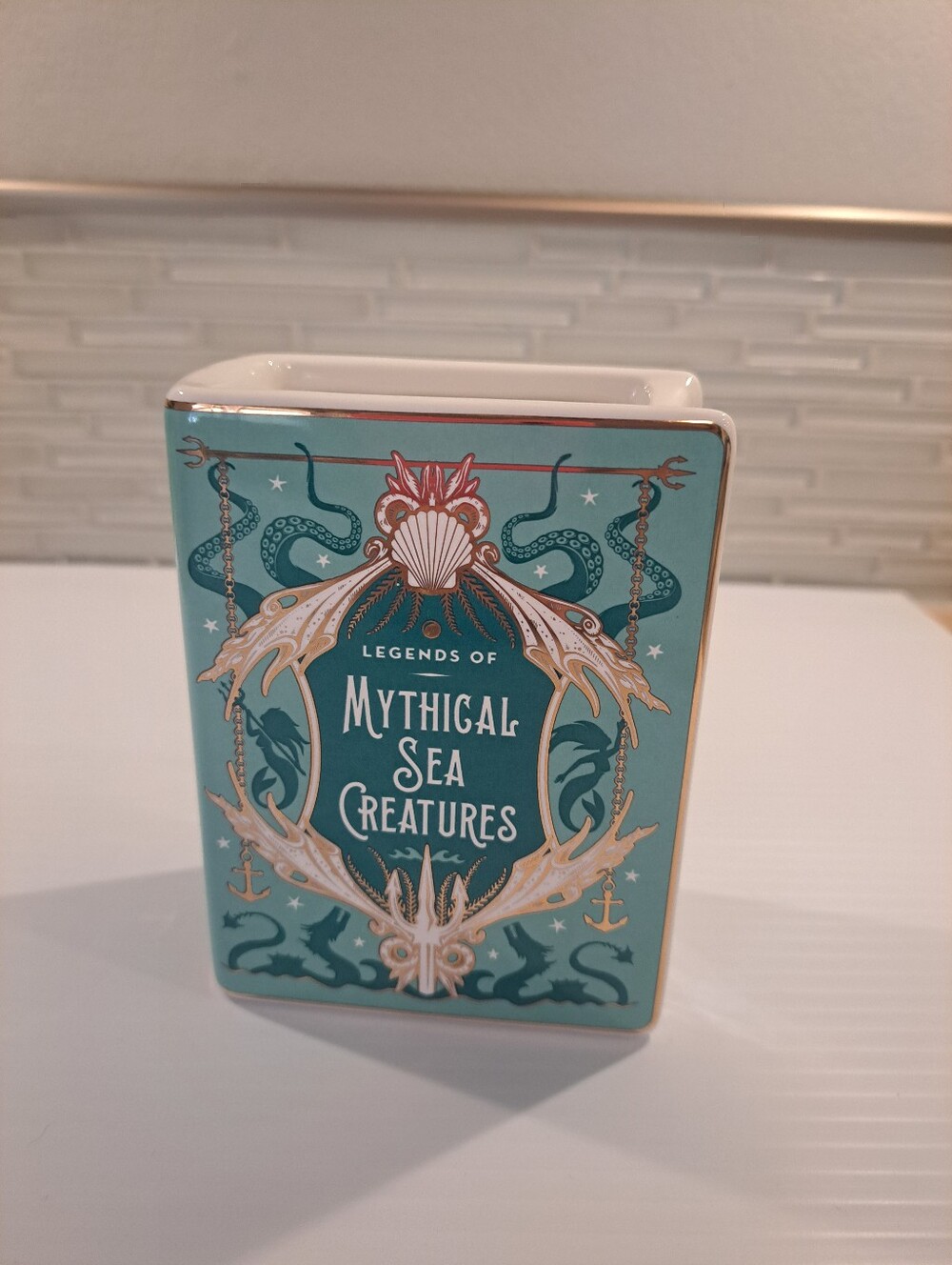 NEW Illumicrate Mythical Sea Creatures Ceramic Book Pot Mermaid Kraken Leviathan